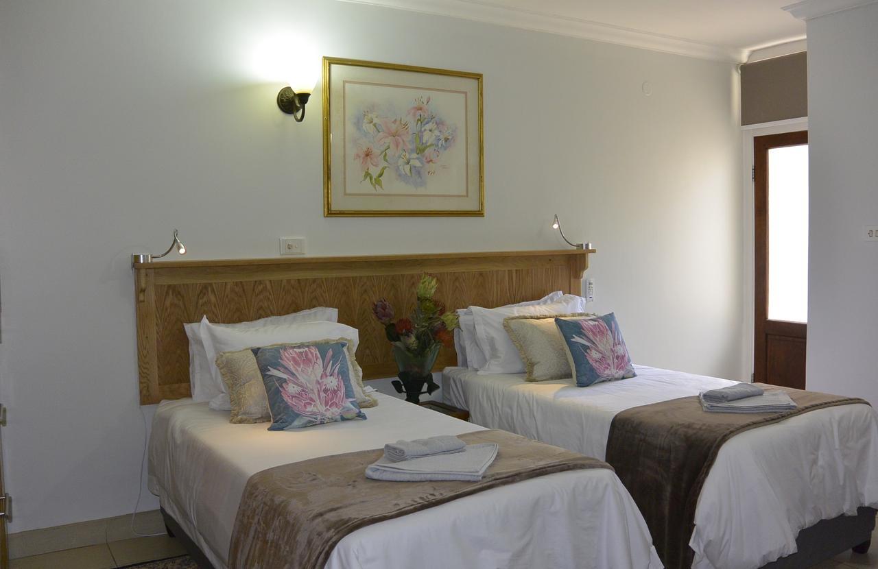 Ginaz Bnb Bed and Breakfast Ballito Esterno foto